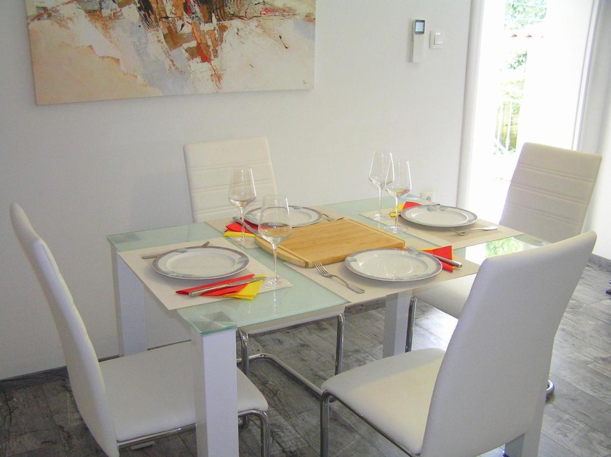 Apartment Bougainvilla โอปาติยา ภายนอก รูปภาพ