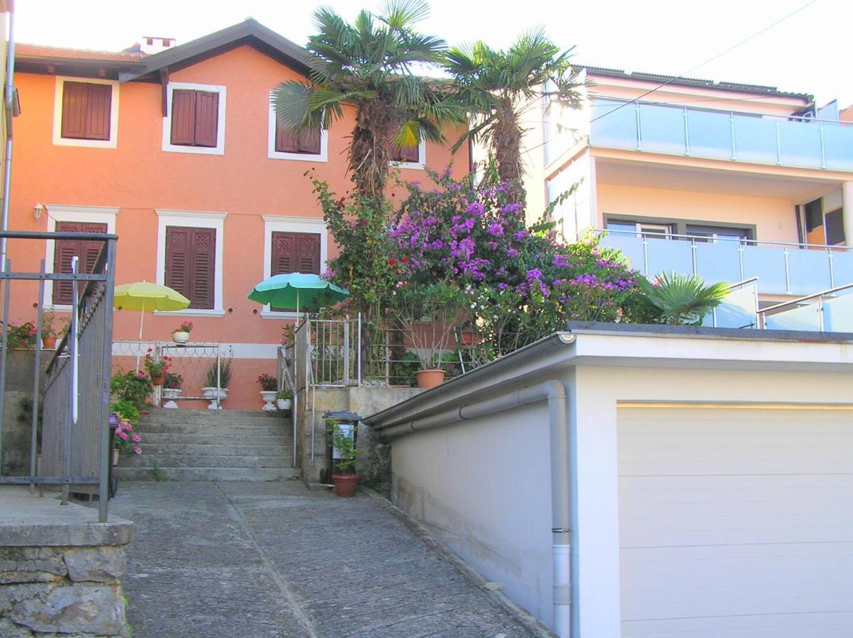 Apartment Bougainvilla โอปาติยา ภายนอก รูปภาพ